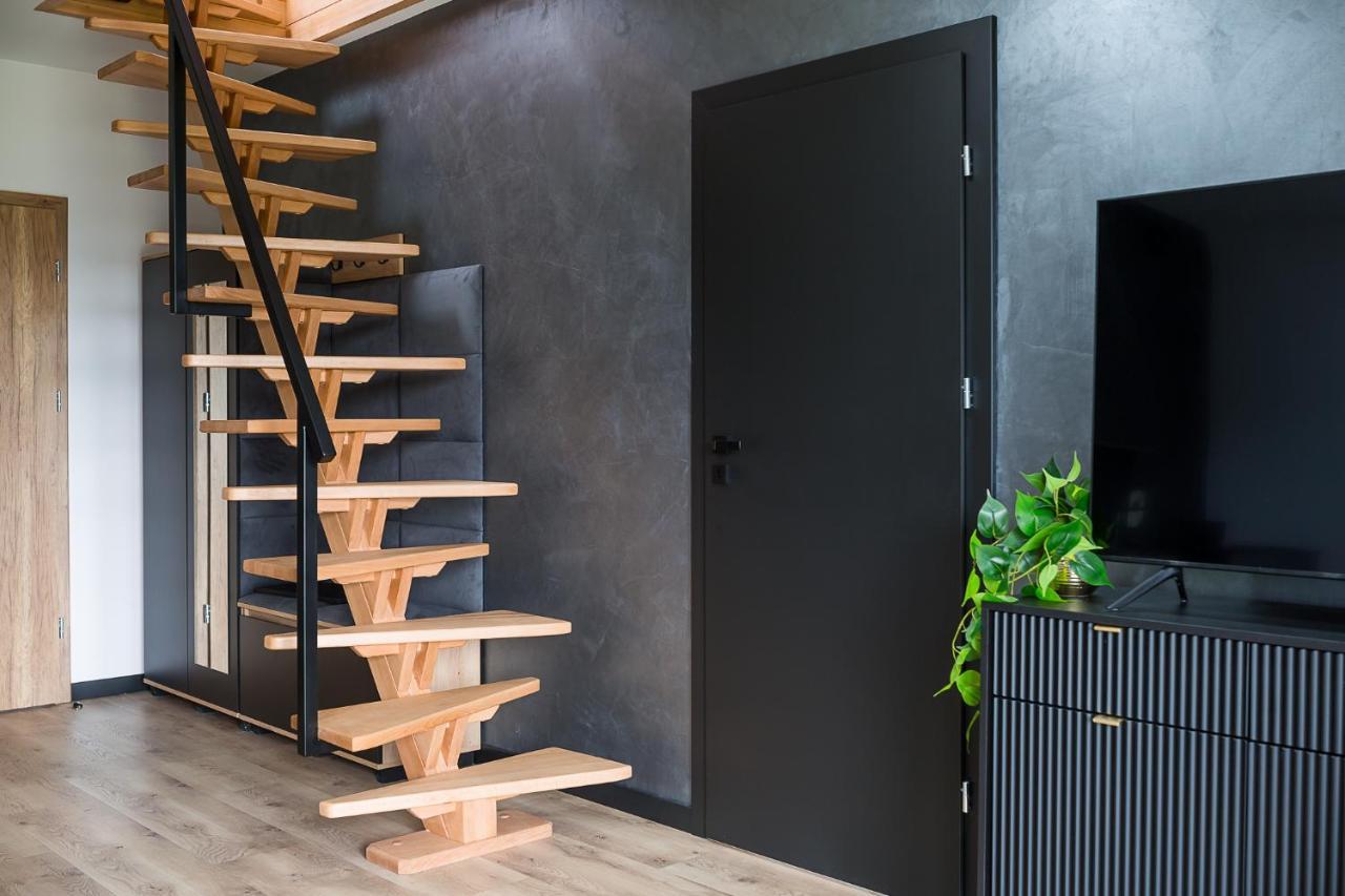 Apartament W Dolinie Sanu Lesko Eksteriør billede